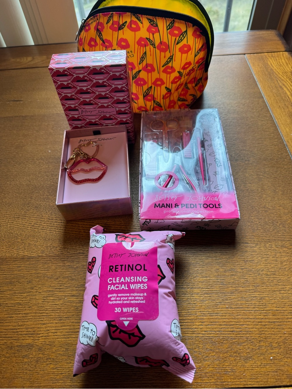 Betsey Johnson 3 Pc Beauty Accessories W/ Clinique Beauty Pouch